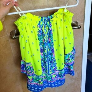 Euc Lilly Pulitzer size medium top